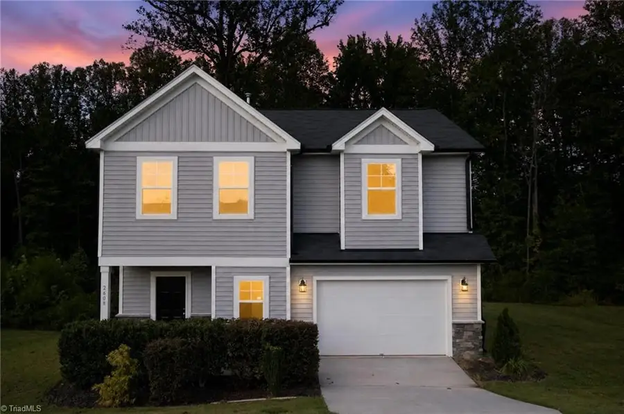 2608 Dallas Drive, Winston Salem, NC 27107 - #2