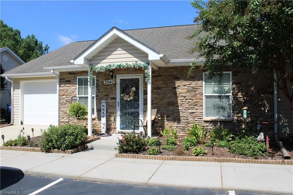 2942 Hyde Place Circle, Winston Salem, NC 27103 - #1