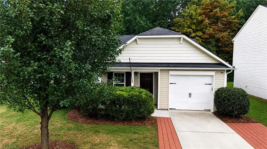 3034 Desmond Woods Drive, Greensboro, NC 27405 - #2