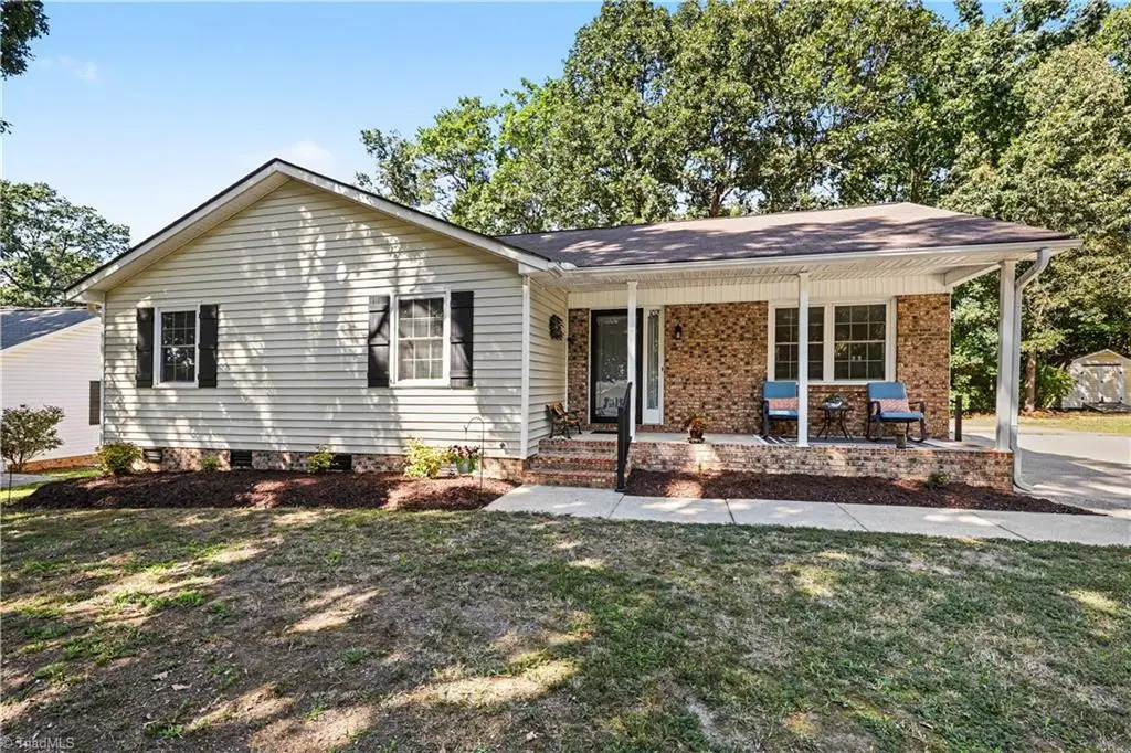 102 Brookhollow Lane, Archdale, NC 27263 - #1