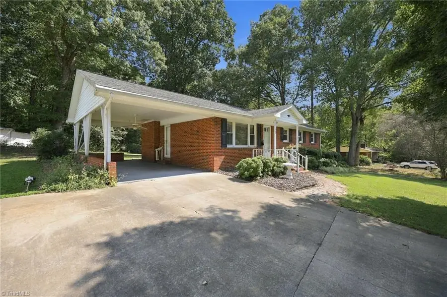 423 Bradley Road, Midway, NC 27107 - #3