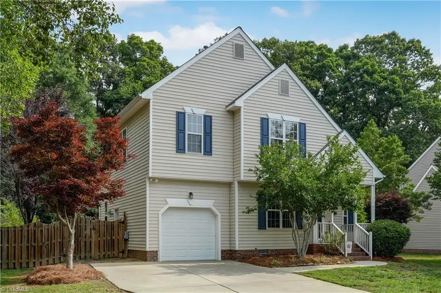 4025 Queens Grant Road, Jamestown, NC 27282 - #3