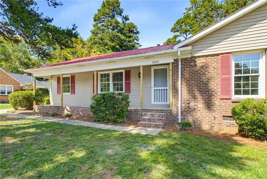 3325 Colony Drive, Jamestown, NC 27282 - #2