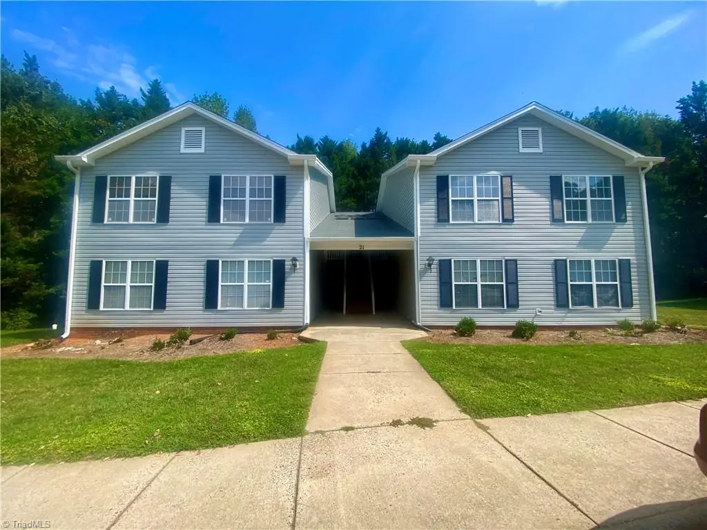 21 Meadowood Glen Way #D, Greensboro, NC 27409 - #1