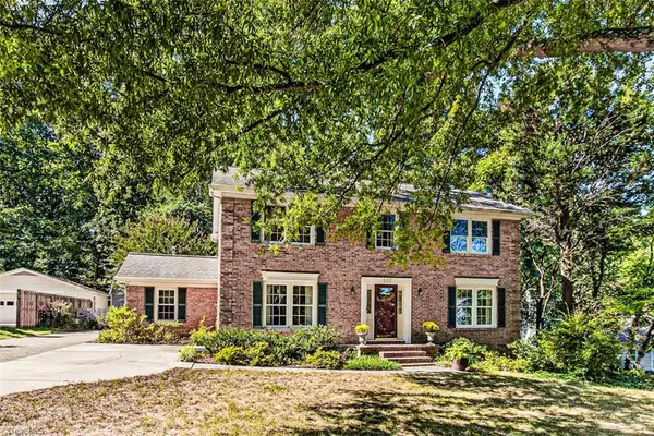907 Bearhollow Road, Greensboro, NC 27410