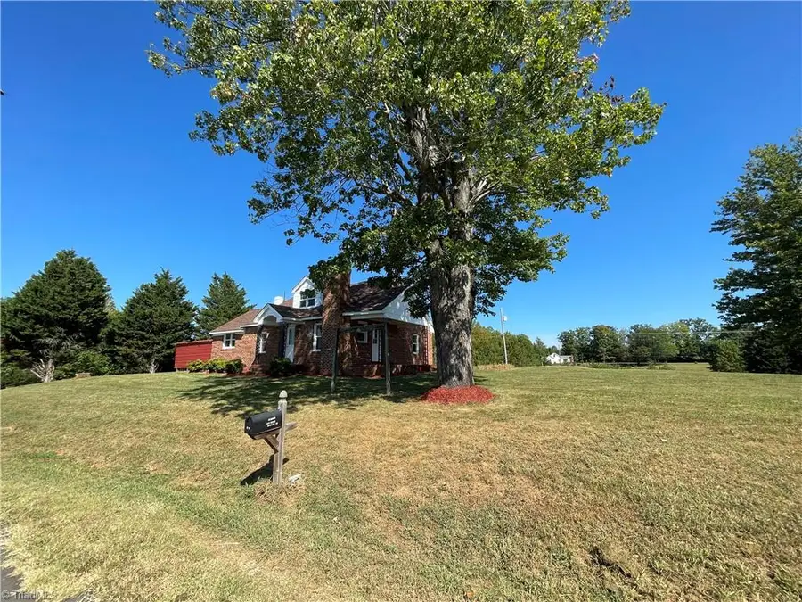 539 Athey Simmons Road, Mount Airy, NC 27030 - #2
