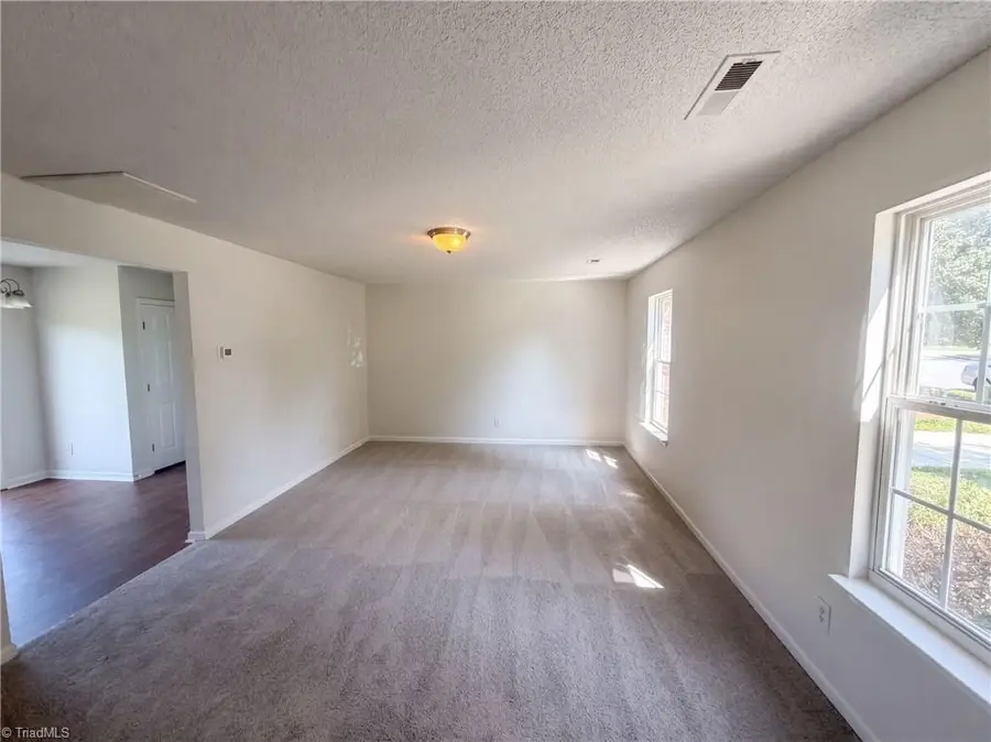 6008 White Chapel Way, Greensboro, NC 27405 - #3