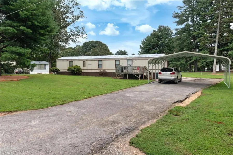 7438 Olin Road, Pfafftown, NC 27040 - #2