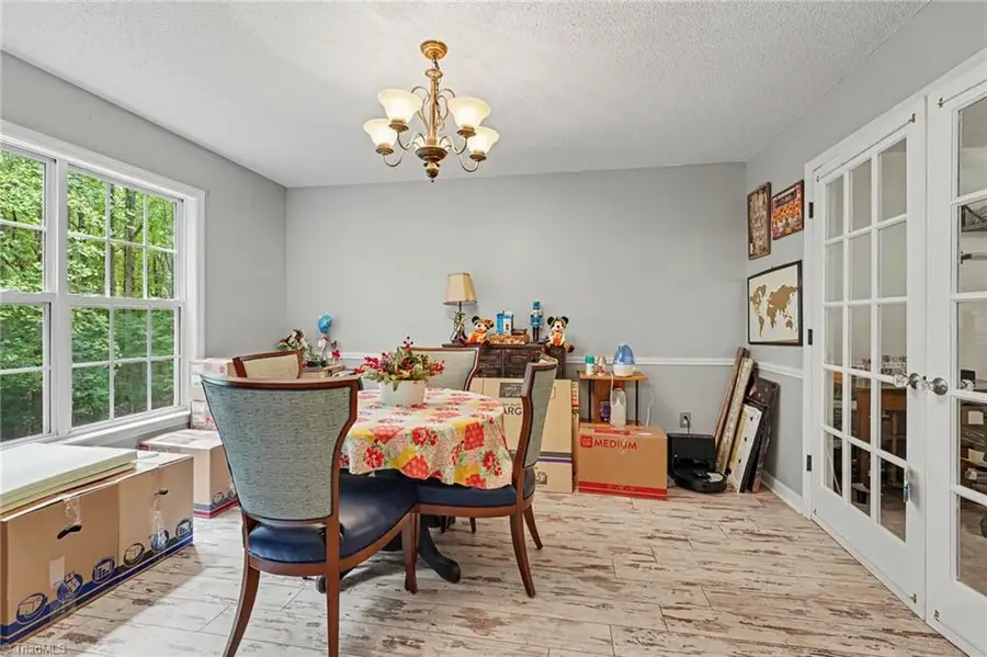 215 Blakes Court, Thomasville, NC 27360 - #3