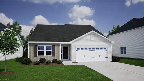 4724 Halter Drive, Clemmons, NC 27012