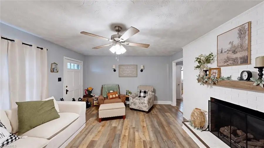 5441 Robinhood Road, Vienna, NC 27106 - #2