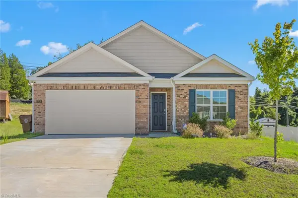 5026 Crest Court, Trinity, NC 27370