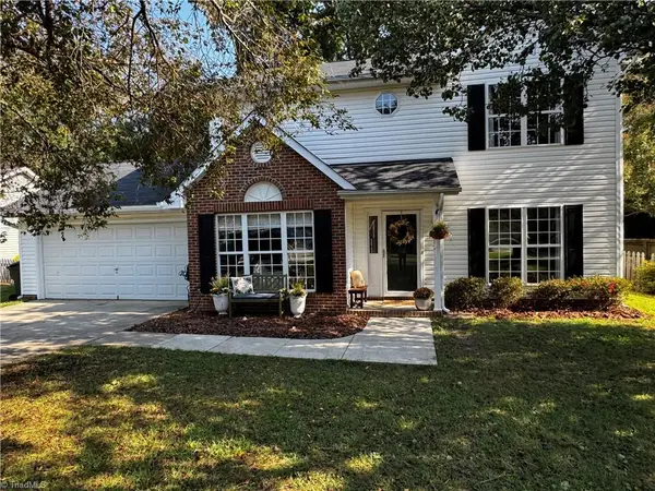 1155 Somerset Crossing Lane, Kernersville, NC 27284