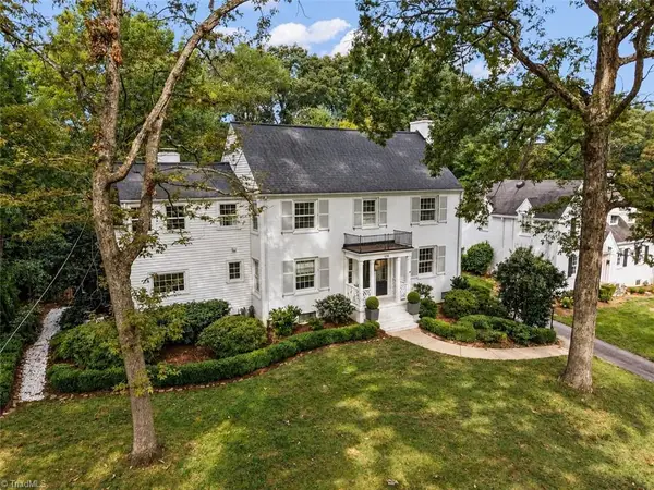 628 Roslyn Road, Winston-Salem, NC 27104