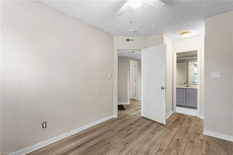 306 N Lindell Road #E, Greensboro, NC 27403 - #3