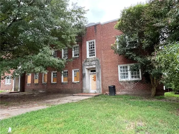 106 Winston Street, Thomasville, NC 27360