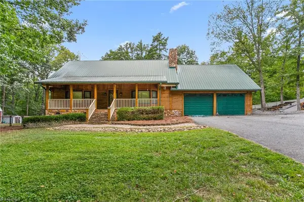 679 Bonnie Regan Road, Thomasville, NC 27360