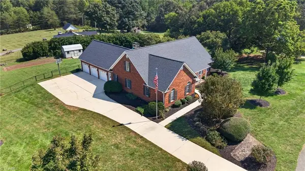 117 Pinnix Drive, Lexington, NC 27295