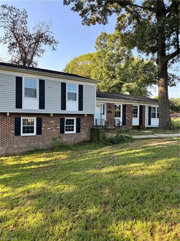 2404 Revolan Court, Greensboro, NC 27407