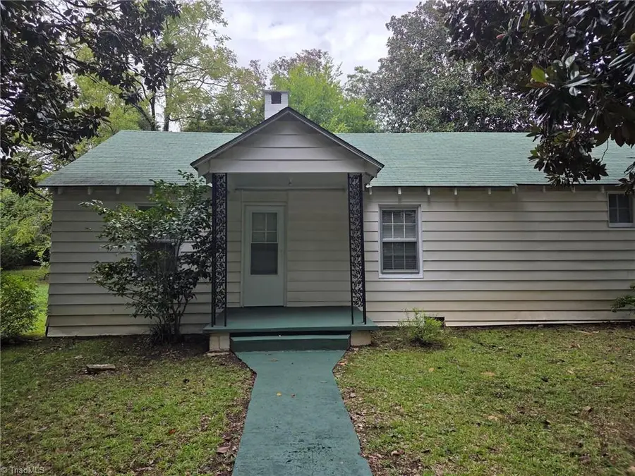 2601 Pershing Street, Greensboro, NC 27405 - #2