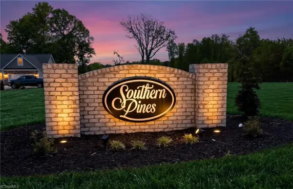 5083 Southern Pines Drive, Kernersville, NC 27284