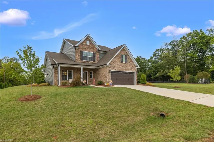 407 Brooke Hill Drive, Lewisville, NC 27023 - #3