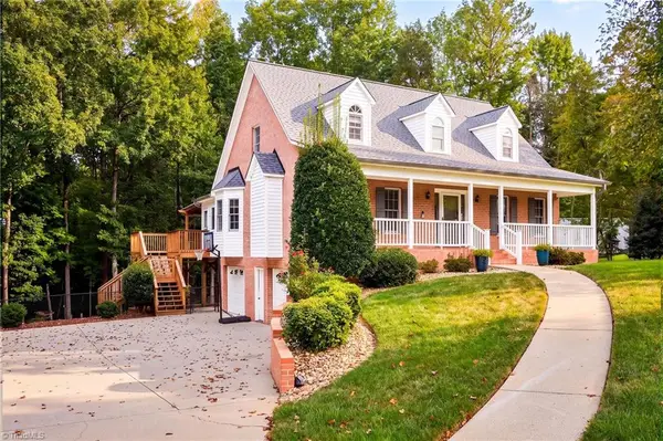 182 Crowfoot Court, Lexington, NC 27295