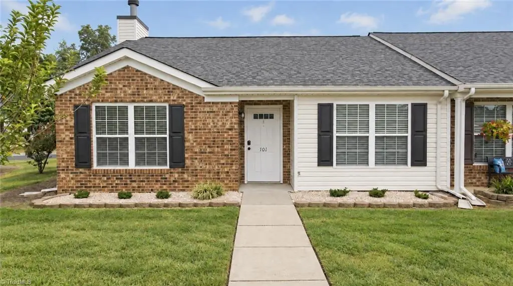 101 Oakmont Circle, Archdale, NC 27263 - #1