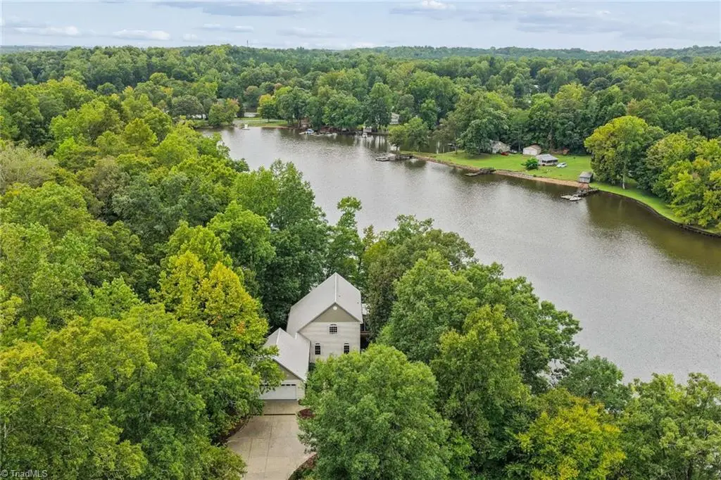424 Mountain Harbor Drive, Lexington, NC 27292 - #1