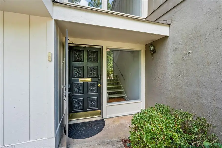 204 Lamplighter Circle, Winston Salem, NC 27104 - #2