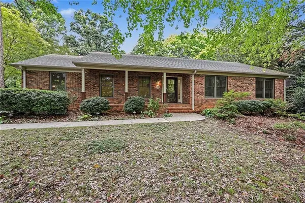 3628 Pinetop Road, Greensboro, NC 27410