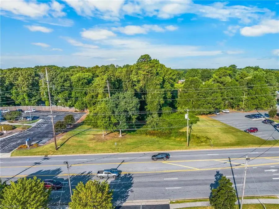 1702 Westchester Drive, High Point, NC 27262 - #3