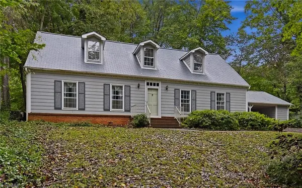 1875 Mallard Lakes Drive, Winston-Salem, NC 27106