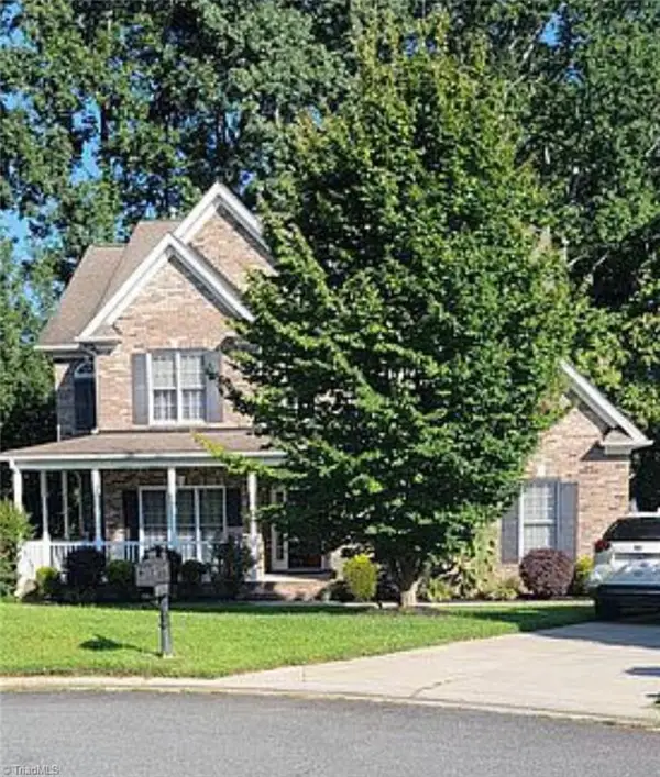 424 Southern Woods Drive, Winston-Salem, NC 27107