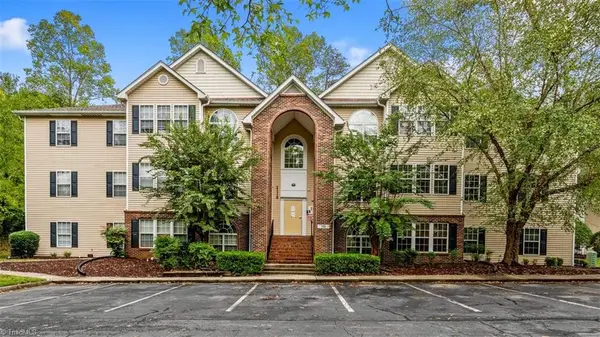 131 Ivy Glen Court, Winston-Salem, NC 27127