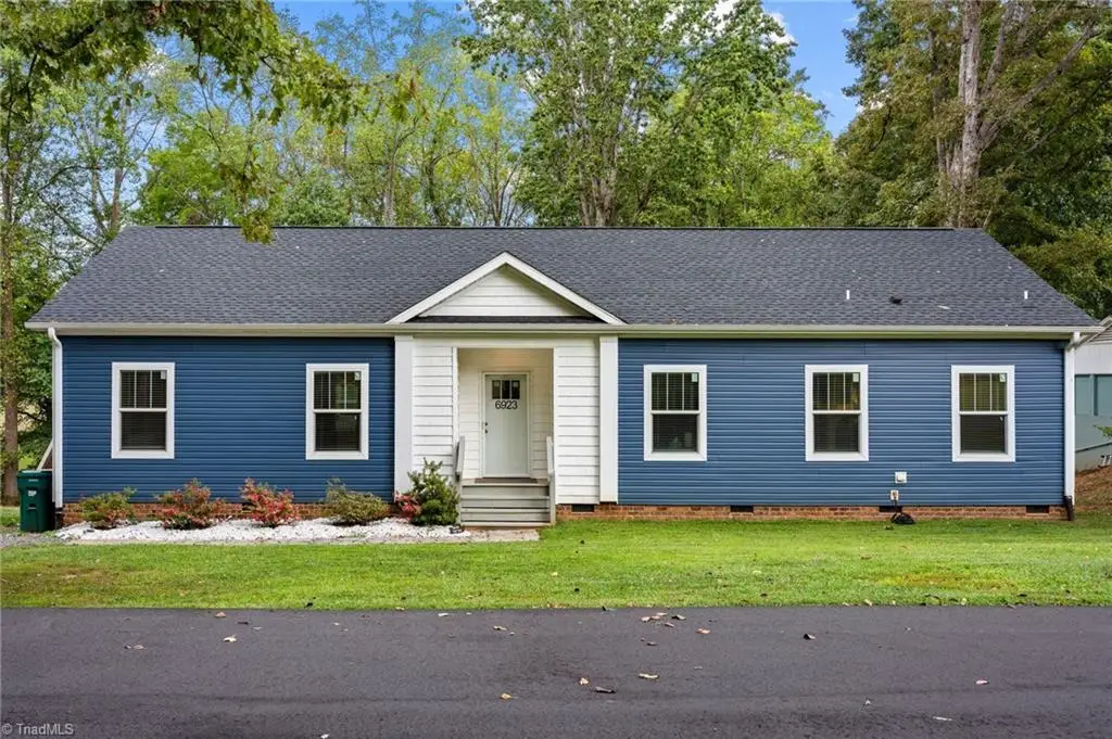 6923 Dexter Drive, Lewisville, NC 27023 - #1