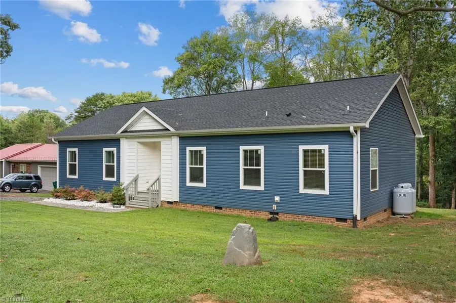 6923 Dexter Drive, Lewisville, NC 27023 - #3