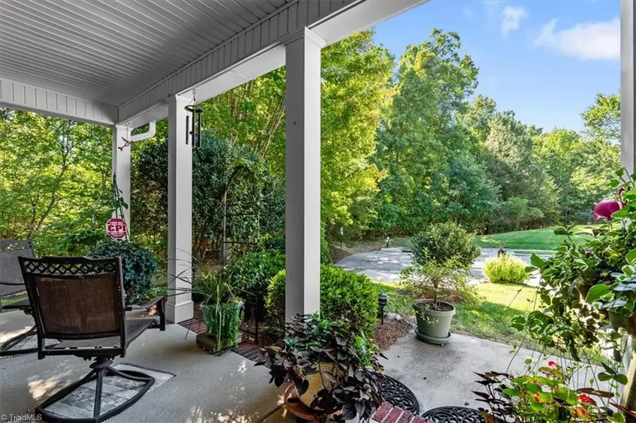 219 Heritage Hill Drive, Jamestown, NC 27282 - #3