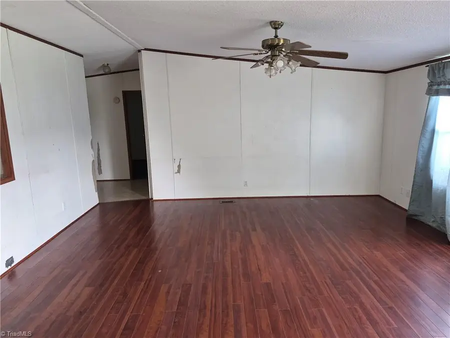 168 Fawn Brook Drive, Lexington, NC 27292 - #2