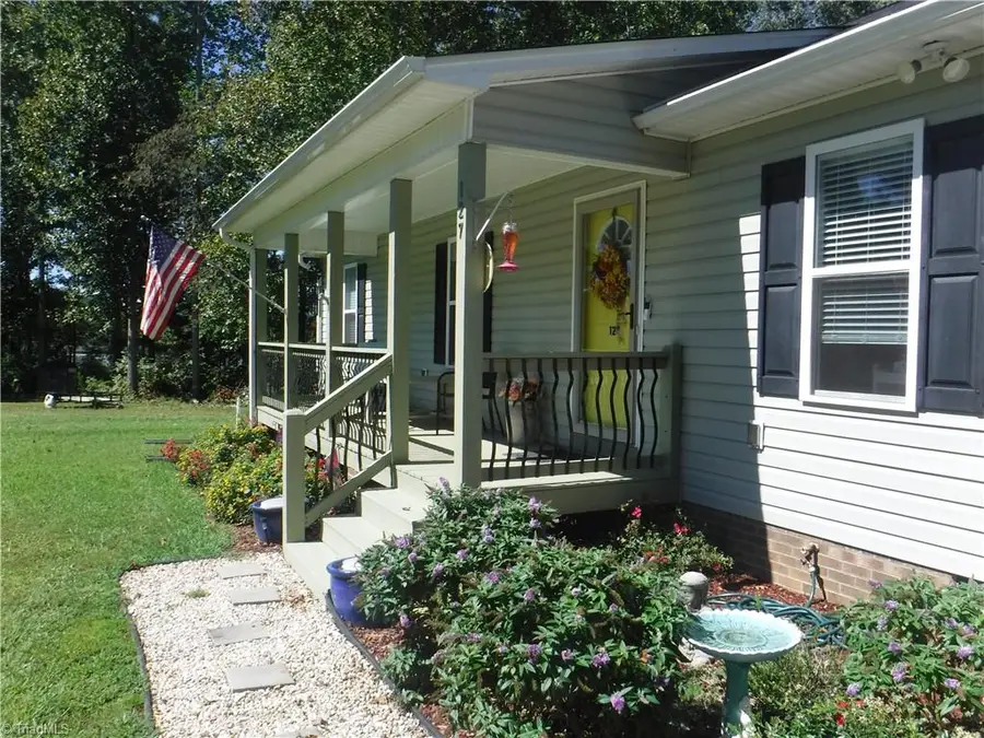 127 Keegan Lane, Denton, NC 27239 - #2