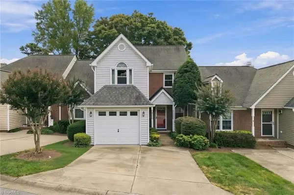 4 Cedar Knoll Court, Greensboro, NC 27407