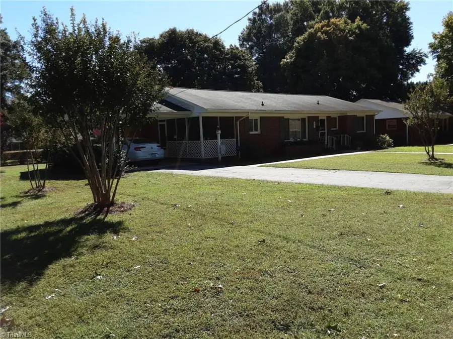 1401 Eldorada Road, Winston Salem, NC 27103 - #3