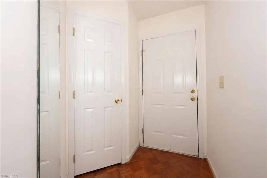 2716 Sawgrass Court, Winston Salem, NC 27103 - #2