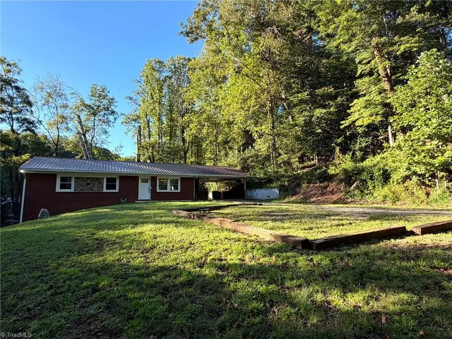 326 Prospect Drive, North Wilkesboro, NC 28659 - #3