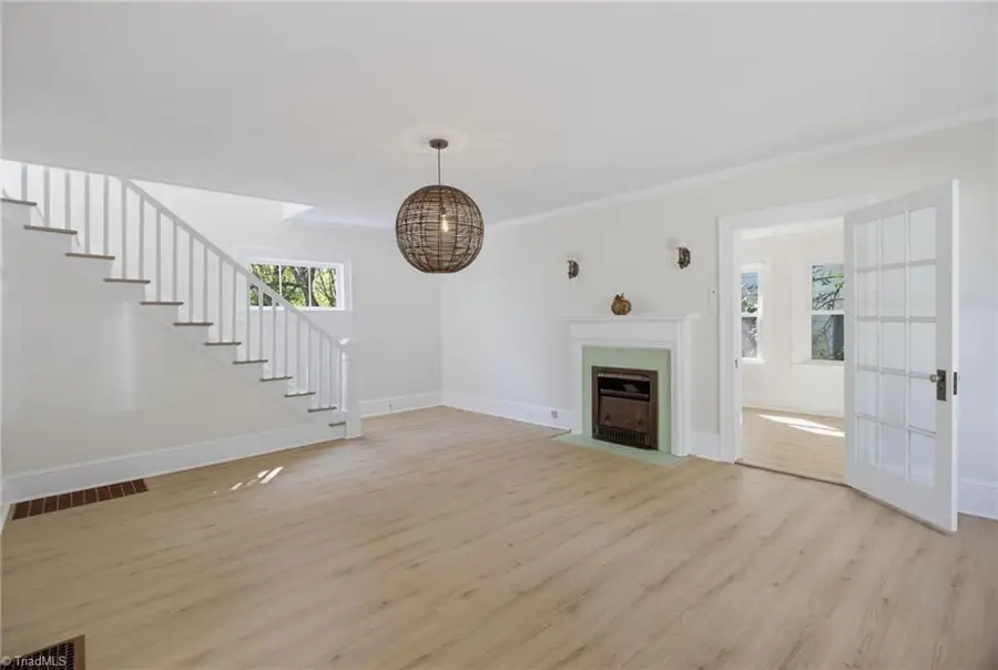 419 S Sunset Drive, Winston Salem, NC 27103 - #3