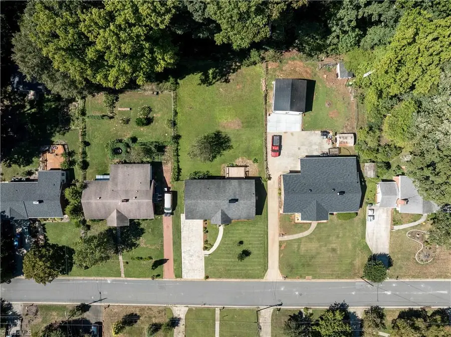 2634 Weymoth Road, Winston Salem, NC 27103 - #3