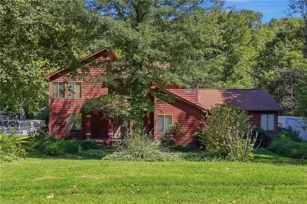3808 Briarwood Avenue, High Point, NC 27265