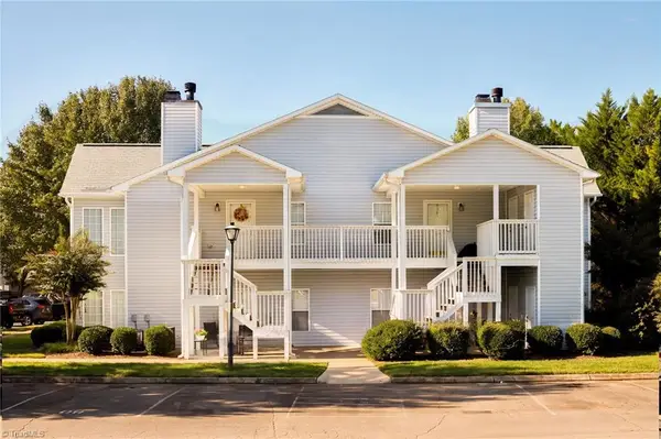 7102 Riverview Knoll Court, Clemmons, NC 27012