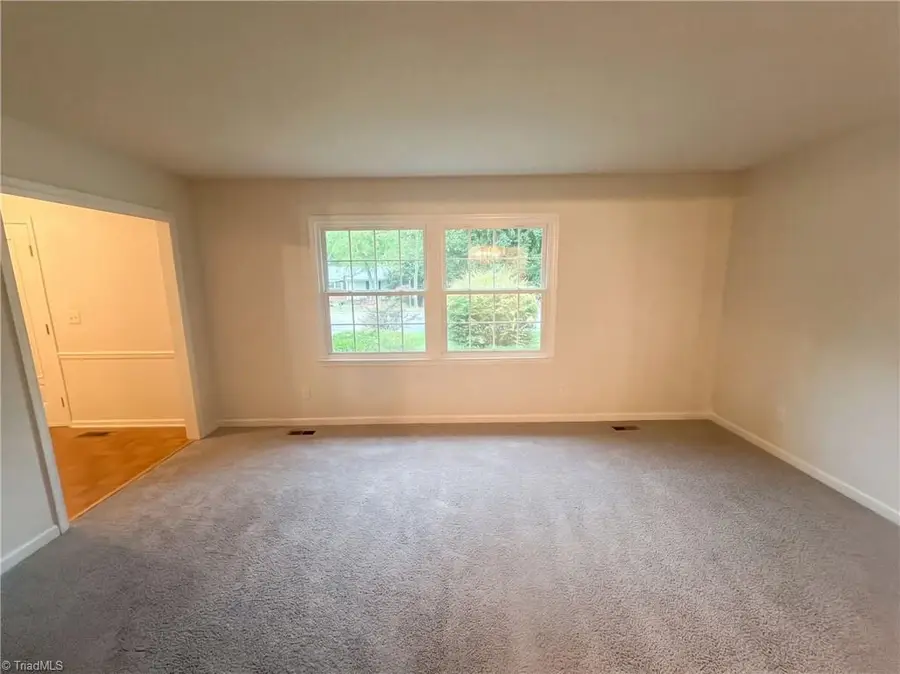 812 Pineburr Road, Jamestown, NC 27282 - #3