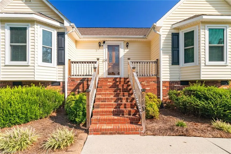 110 Leighmar Street, Clemmons, NC 27012 - #3